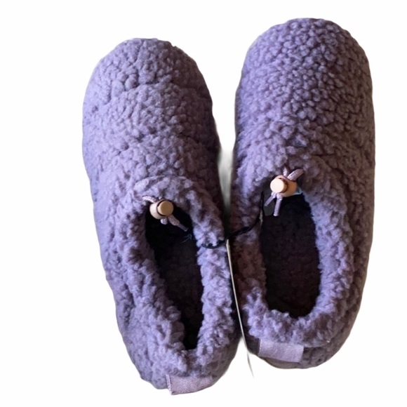 NEW UO Sherpa hard sole slippers unisex - Picture 3 of 11